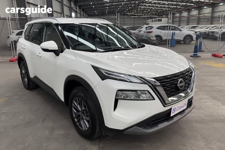 White 2024 Nissan X-Trail Wagon St (2Wd)