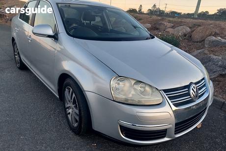 Silver 2008 Volkswagen Jetta Sedan 2.0 Fsi