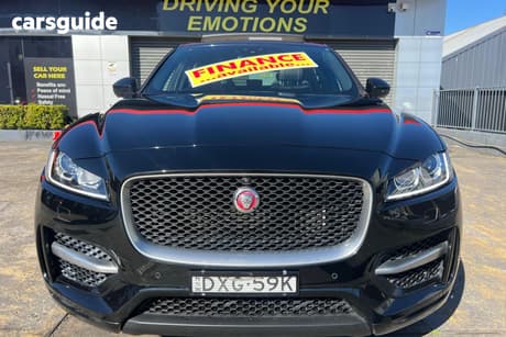 Black 2017 Jaguar F-Pace Wagon 20D R-Sport Awd (132Kw)