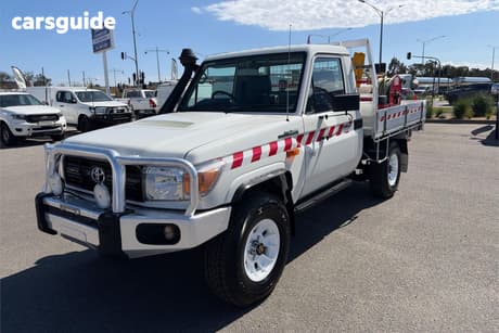 White 2008 Toyota Landcruiser Cab Chassis Workmate (4X4)