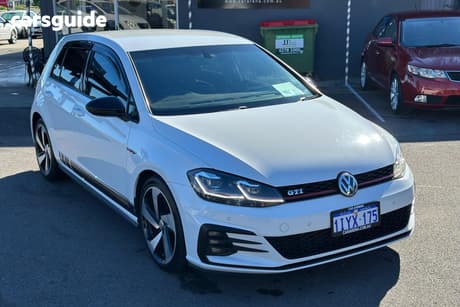 White 2017 Volkswagen Golf Hatchback Gti
