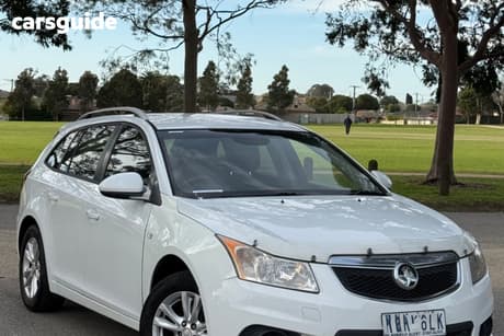 White 2015 Holden Cruze Wagon