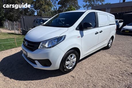 White 2023 LDV G10 Van Barn Door