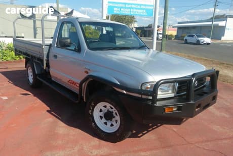 Silver 2000 Mazda B2500 Cab Chassis Bravo Dx (4X4)