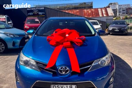 Blue 2014 Toyota Corolla Hatchback Ascent Sport