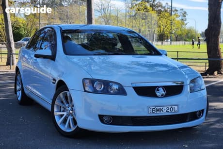 White 2010 Holden Calais Sedan V