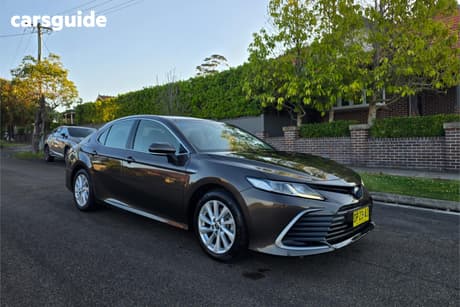 Bronze 2024 Toyota Camry Sedan Ascent Hybrid