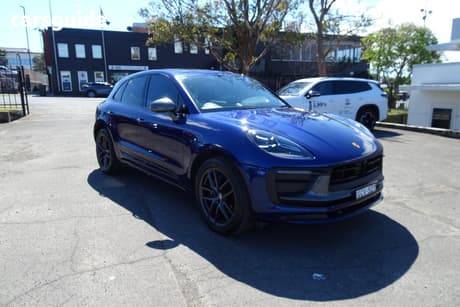 Blue 2023 Porsche Macan Wagon T