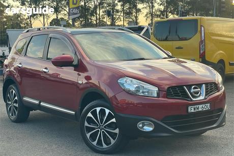 Red 2013 Nissan Dualis Wagon +2 Ti-L (4X2)