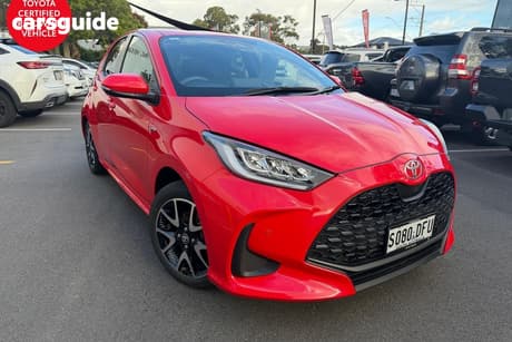 Red 2025 Toyota Yaris Hatchback Sx Hybrid