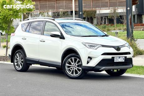 White 2017 Toyota RAV4 Wagon Cruiser (4X4)