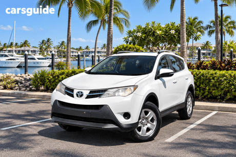 White 2014 Toyota RAV4 Wagon Gx (4X4)