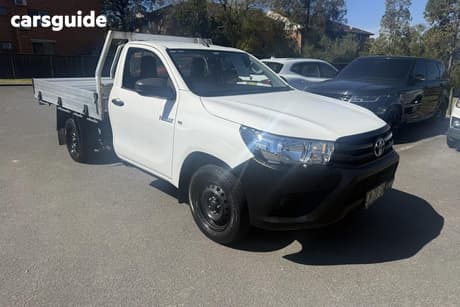 White 2018 Toyota Hilux Cab Chassis Workmate