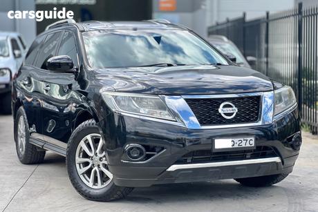 Black 2016 Nissan Pathfinder Wagon St (4X4)
