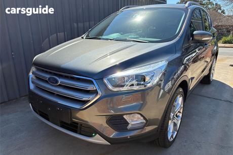 Grey 2018 Ford Escape Wagon Titanium (Awd)