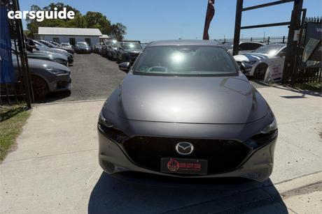 Grey 2023 Mazda 3 Hatchback G20 Evolve