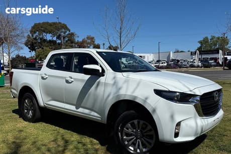White 2023 Mazda BT-50 Freestyle Cab Chassis Xt (4X4)