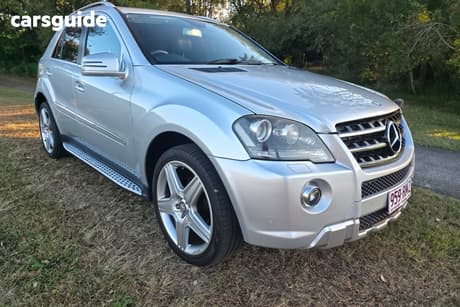 Silver 2011 Mercedes-Benz ML350 Wagon Cdi (4X4)
