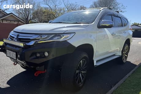 Other 2015 Mitsubishi Pajero Sport Wagon Gls (4X4)