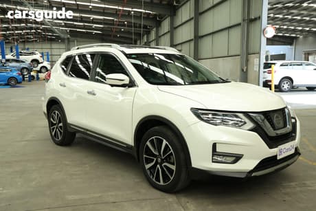 White 2018 Nissan X-Trail SUV