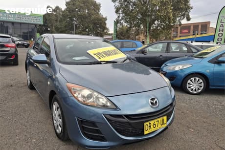 Blue 2009 Mazda 3 Hatchback Neo