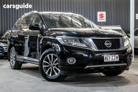 Black 2013 Nissan Pathfinder SUV ST-L (4X2) R52