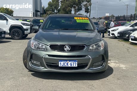 Green 2016 Holden Commodore Sedan Sv6