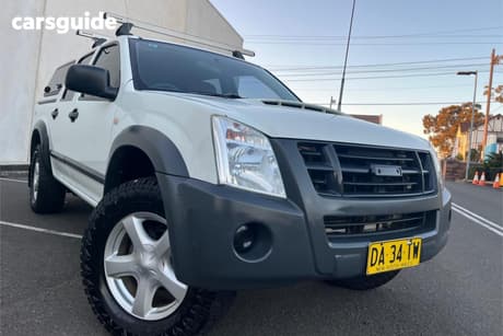 White 2012 Isuzu D-MAX Crew Cab Utility Sx (4X2)