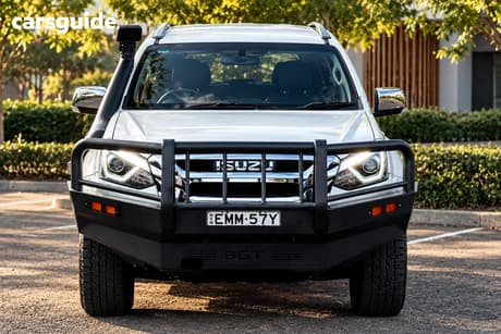 White 2017 Isuzu MU-X Wagon Ls-T (4X4)