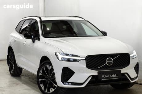 White 2026 Volvo XC60 Wagon Ultra B5 Dark