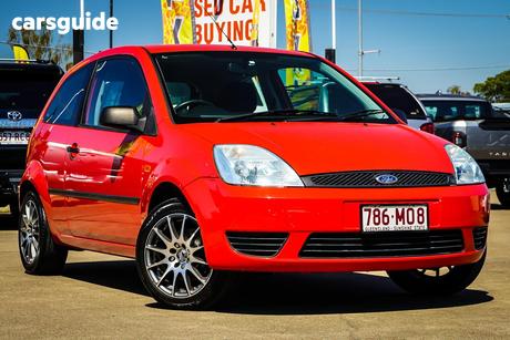 Red 2005 Ford Fiesta Hatchback Lx