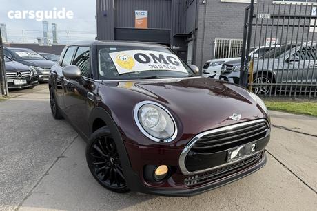 Red 2016 Mini Clubman Wagon Cooper Chilli