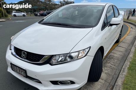 White 2015 Honda Civic Sedan Vti-L