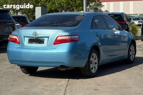 Blue 2006 Toyota Camry Sedan Altise
