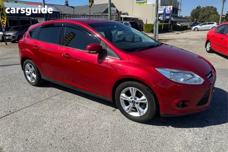 Red 2014 Ford Focus Hatchback Trend