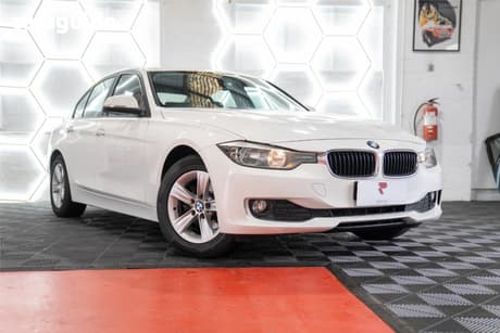 White 2014 BMW 316I Sedan High Line