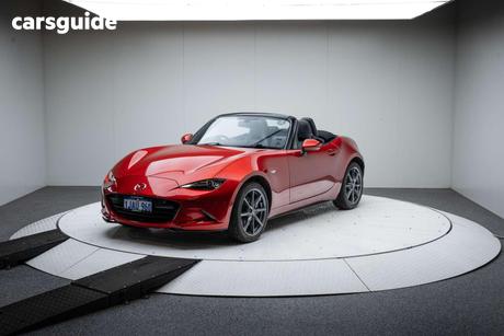 Red 2016 Mazda MX-5 Roadster Gt