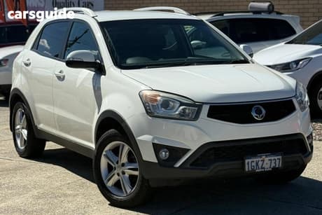 White 2015 Ssangyong Korando Wagon S