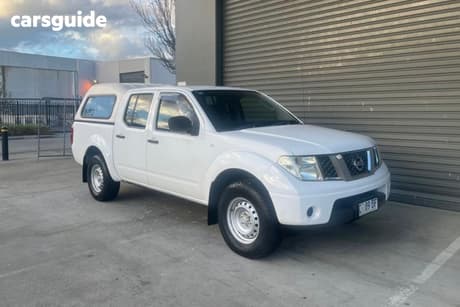 White 2011 Nissan Navara Dual Cab Chassis Rx (4X4)