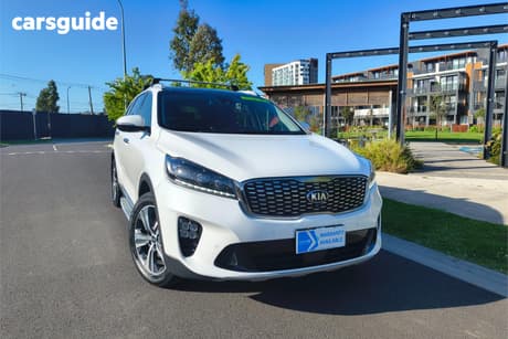 White 2018 Kia Sorento Wagon Gt-Line (4X4)