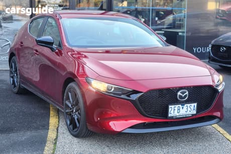 Red 2026 Mazda Mazda3 Hatchback G25 Evolve Sp Vision