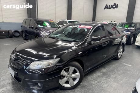 Black 2011 Toyota Camry Sedan Sportivo