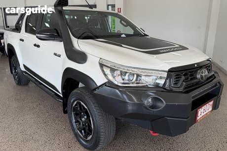 White 2019 Toyota Hilux Double Cab Pick Up Rugged X (4X4)