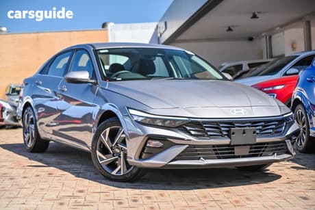 Silver 2025 Hyundai I30 Sedan Elite