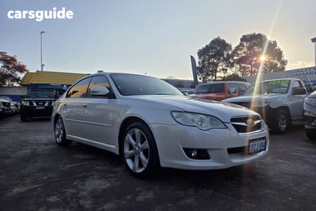 White 2008 Subaru Liberty Sedan 2.5I Heritage