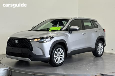 Silver 2023 Toyota Corolla Cross Wagon Gx 2Wd Hybrid