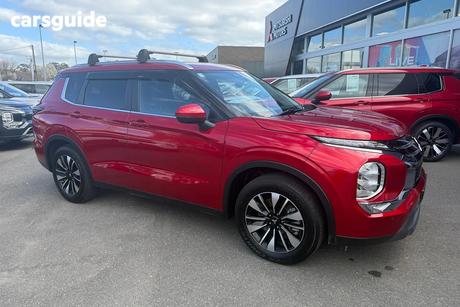 Red 2025 Mitsubishi Outlander Wagon Ls 7 Seat (2Wd)