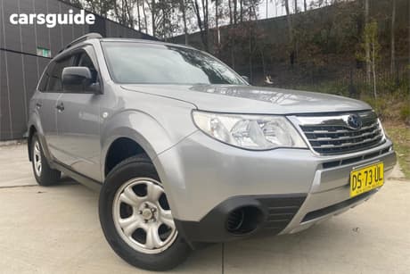 Silver 2010 Subaru Forester Wagon X (Satnav)