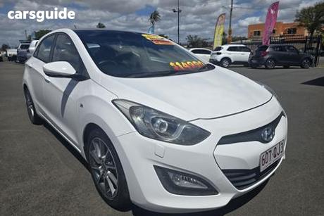 White 2013 Hyundai I30 Hatchback Sr