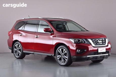 Red 2018 Nissan Pathfinder Wagon Ti (4X4)